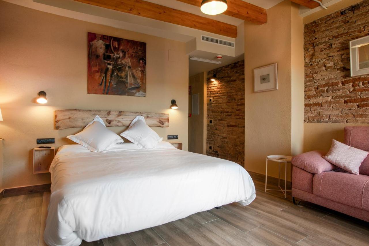 Priorat Aparthotel Falset Exterior photo