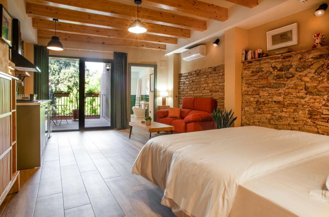 Priorat Aparthotel Falset Exterior photo