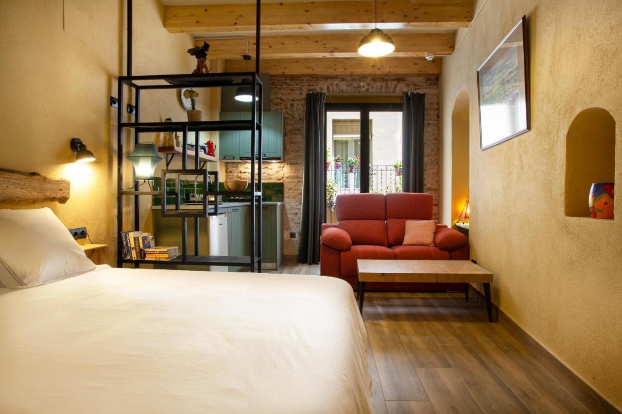 Priorat Aparthotel Falset Exterior photo